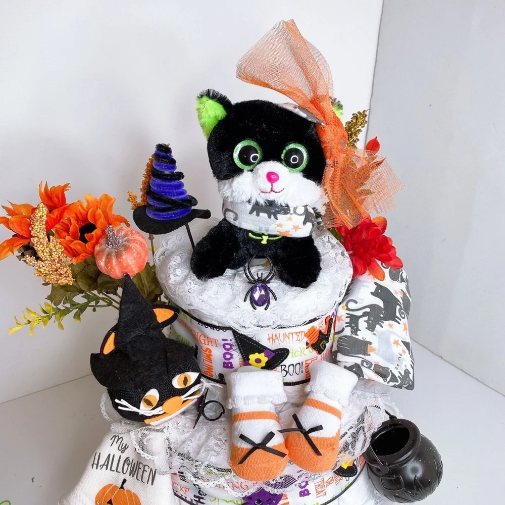 Girls Halloween Diaper Cake, Black cat Diaper Cake